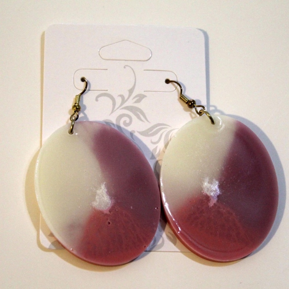 Pink and White Oval Earrings